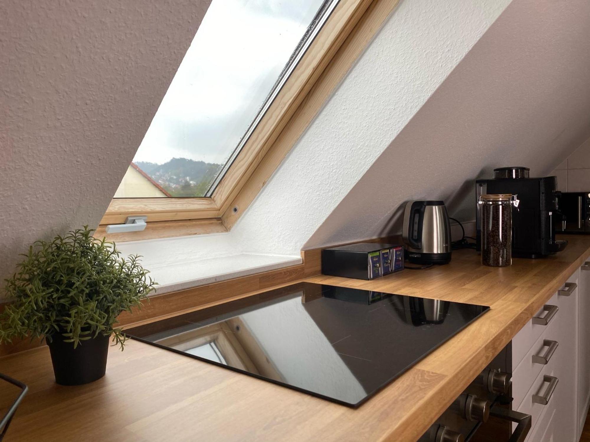 Discovair Eisenach - Dachstudio Emma - Schwimmbad-Nah Mit Netflix المظهر الخارجي الصورة
